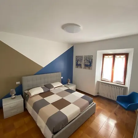 Una Notte Sul Colle Apartment *